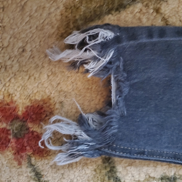 COPY - High rise distressed skinny jeans - Picture 6 of 7